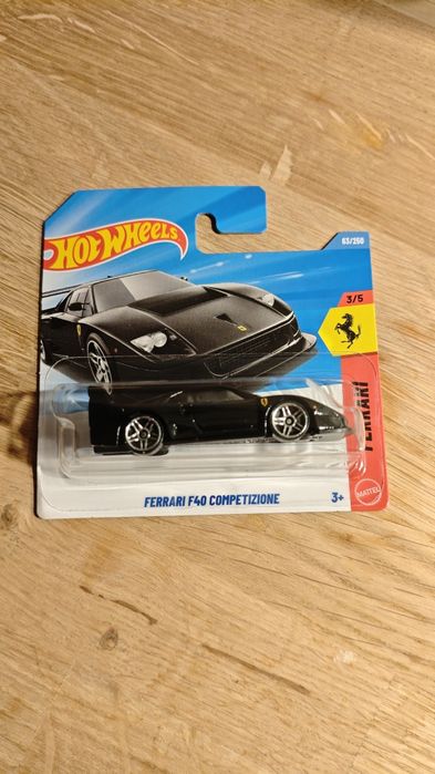 Hot Wheels Ferrari F40 Competizione
