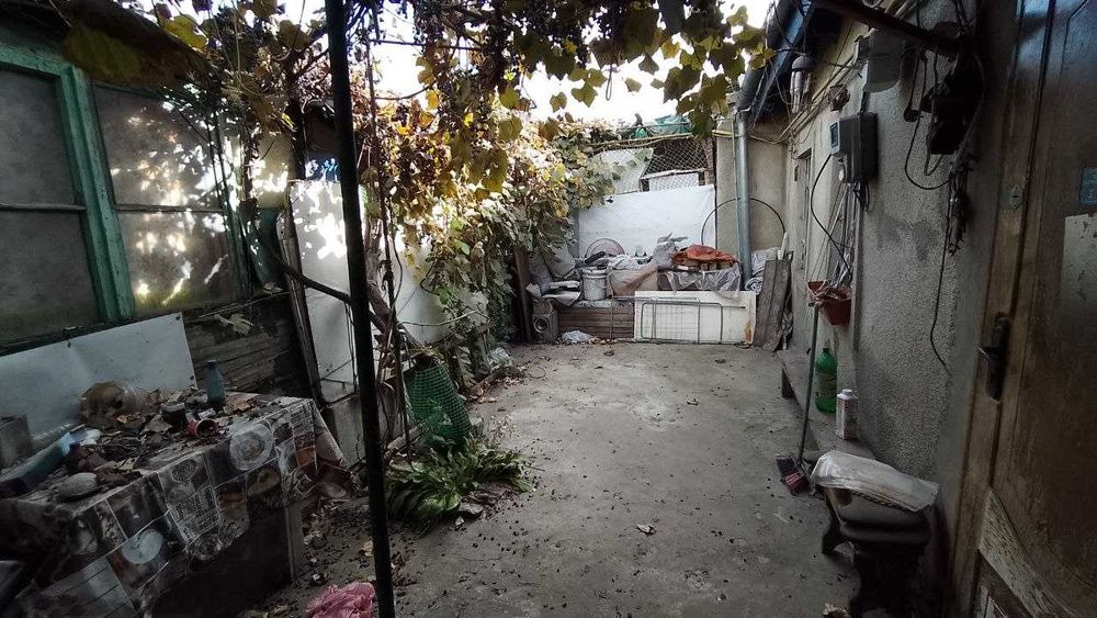Продаётся часть дома на Слободке с гаражом и АГВ