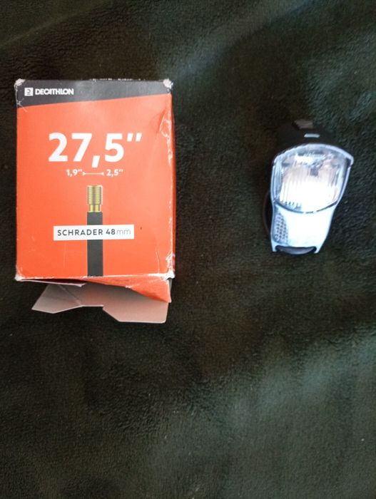 Camera de ar 27,5" (48mm) + luz bicicleta			Novos!