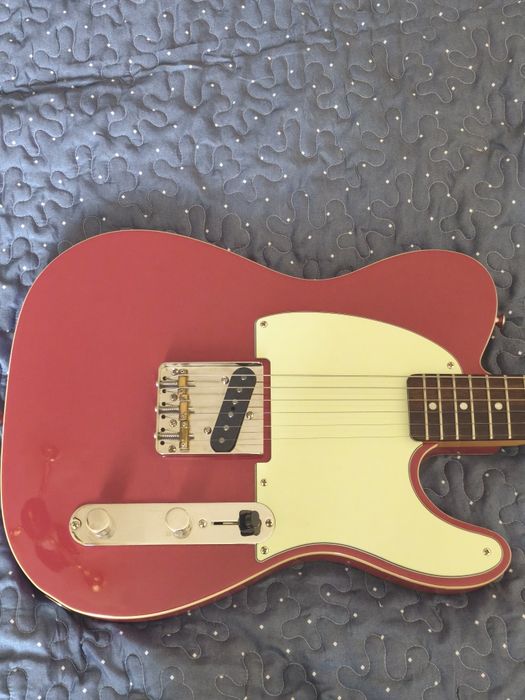 Squier FSR Classic Vibe 60's Custom Esquire by Fender