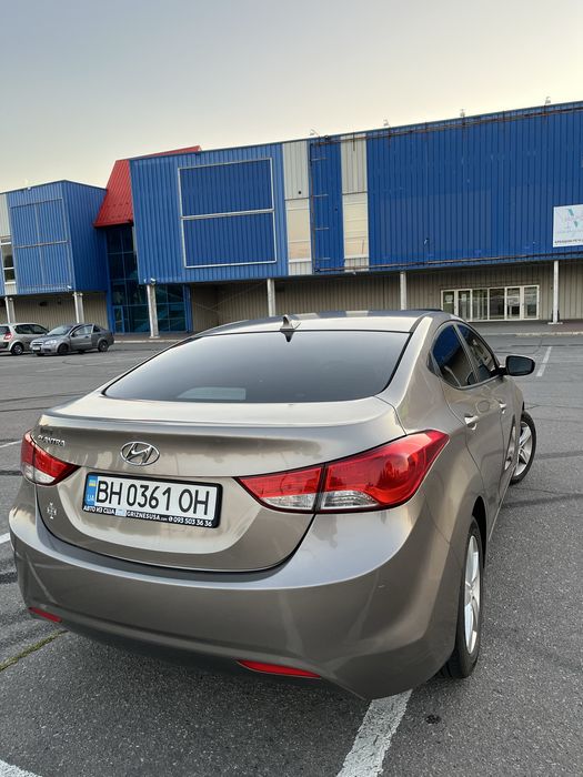 Продам Hyundai Elantra limited