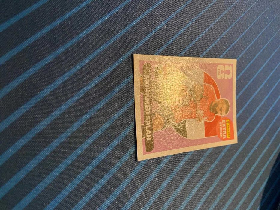 Extra Sticker Salah Versão Regular (Base)