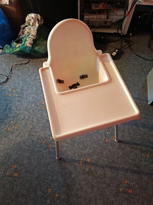 Krzesełko Ikea antilop do karmienia dziecka