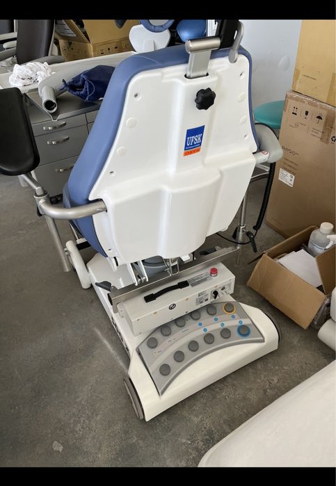 Fotel medyccny do zabiegow 500SLX firma UFSK