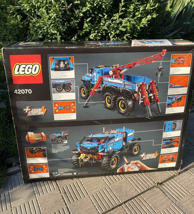 Продам LEGO TECHNIC 42070 два в одном
