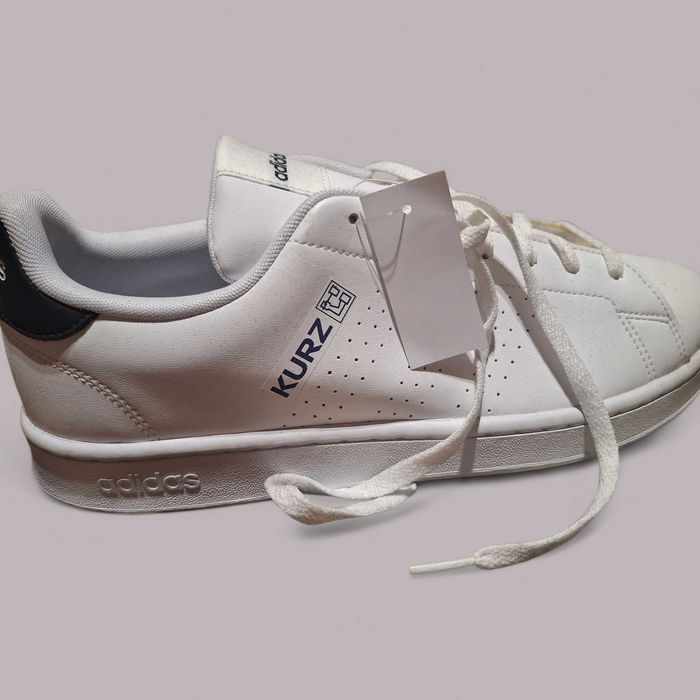 Кросівки Adidas Advantage 49.5 розмір