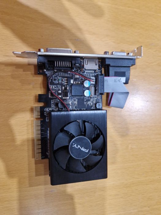 GT730 2GB x8 Відеокарта в гарному стані