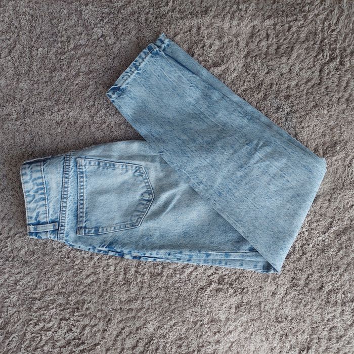 Джинси мом Bershka