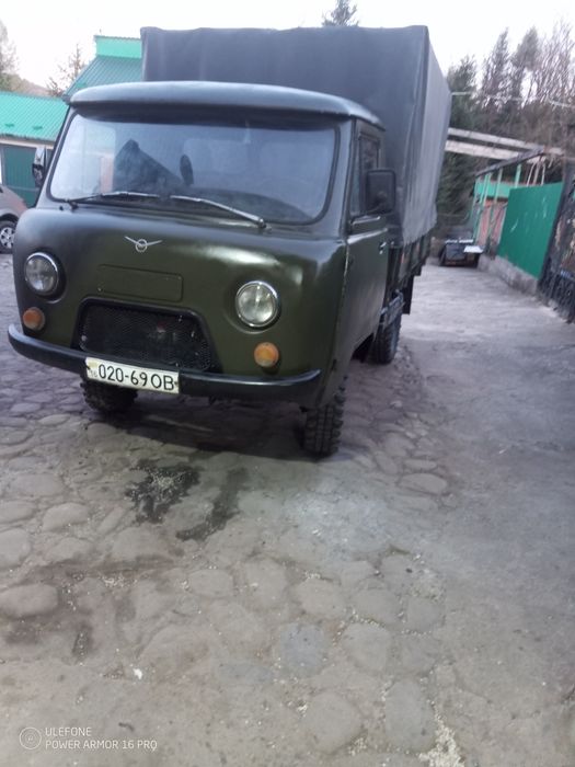 Уаз бортовий 1991 рік.