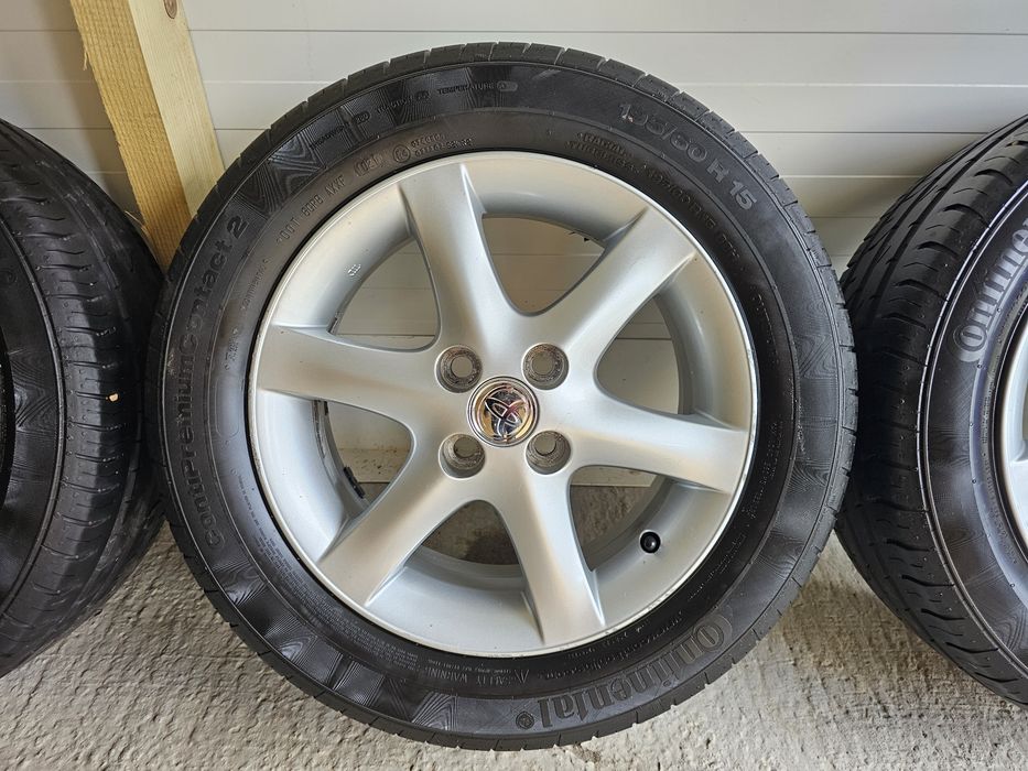 Alufelgi Toyota 15" 4x100 Yaris Aygo Corolla z Oponami