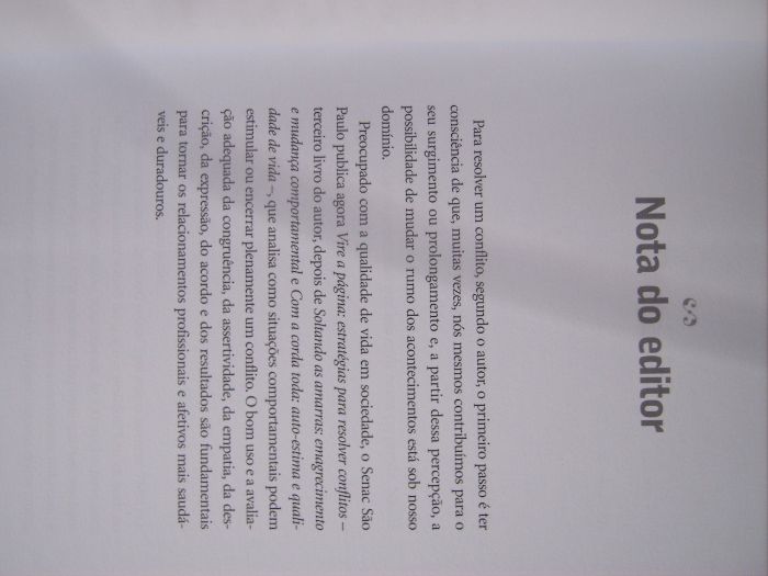 Vira a Página de Karim Khoury