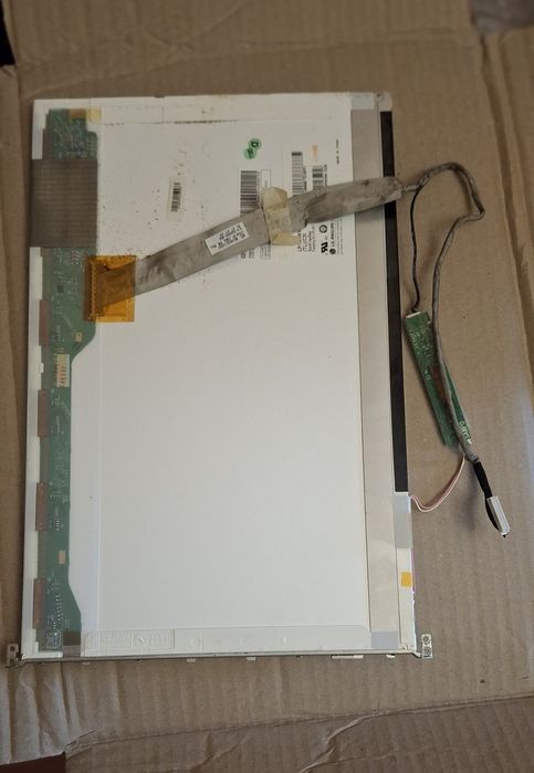 Матриця LG Philips LP154WX4