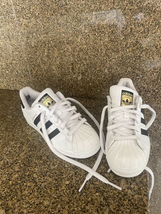 Adidas superstar 36
