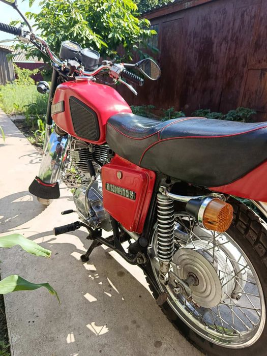 Продам Иж Планета 5