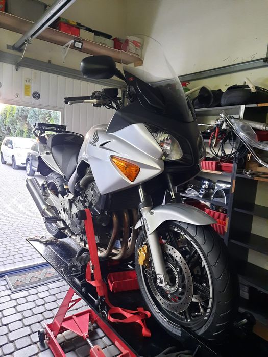Honda CBF 600 pc38