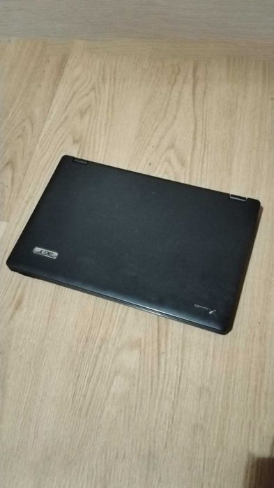 PC Desktop Intel + Portátil Acer Extensa