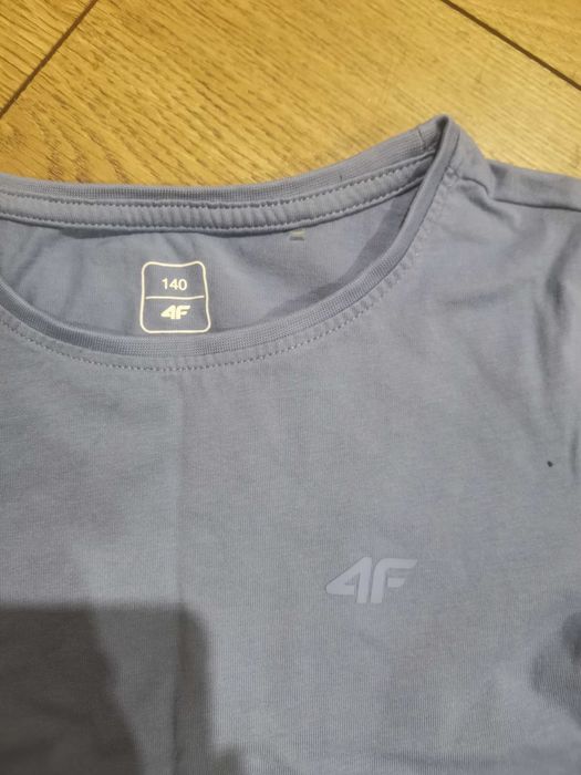 Koszulka t-shirt 4Fdla dziewczynki 140