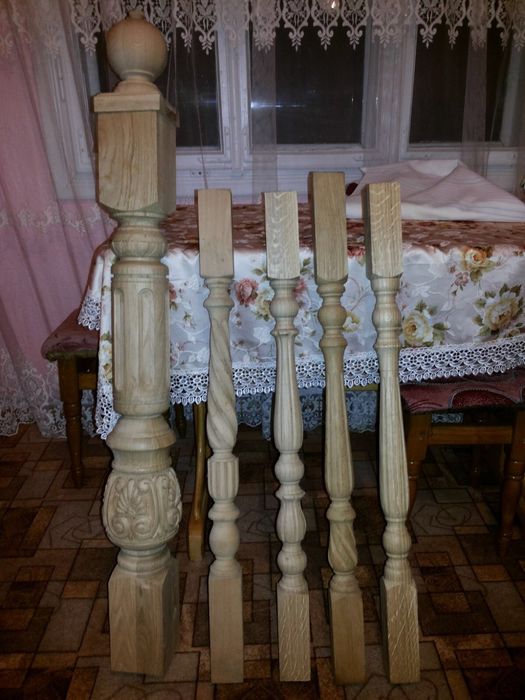 Сходинки, підсходинки, та всі комплектуючі матеріали для сходів