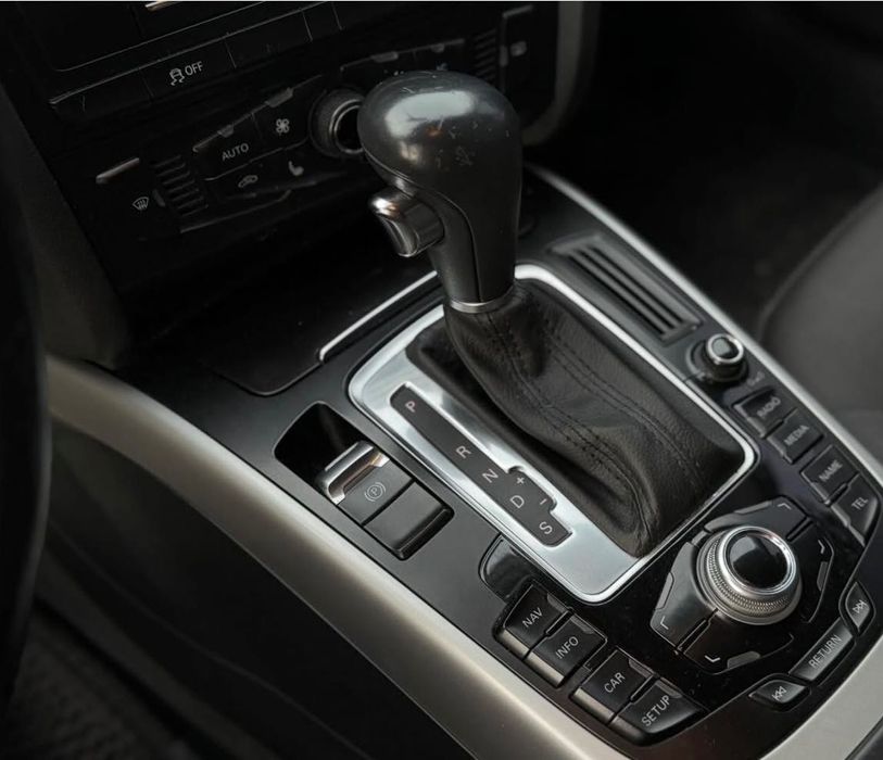 Ауді а4 б8 2011 року