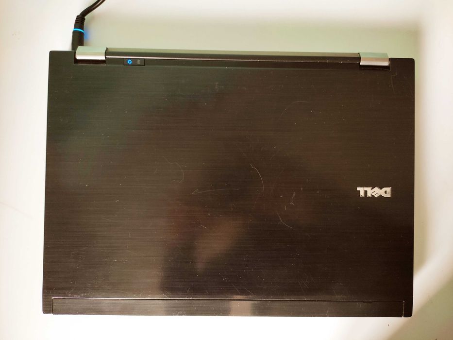 Dell Latitude E6400, 14.1 LED, Intel Mobile Core2Duo  P8400, 4/320 ГБ.