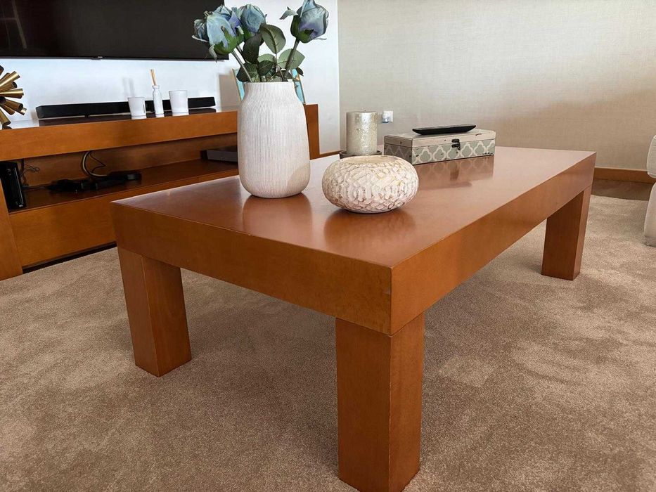 Mesa de centro de sala madeira maciça