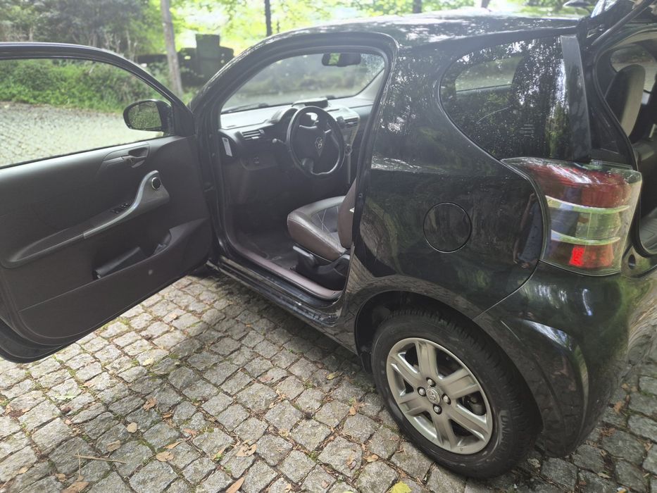 Toyota IQ 1.0 VVT-i