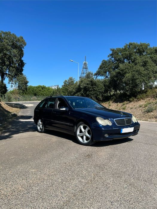 Mercedes C270 CDI AVARIADA
