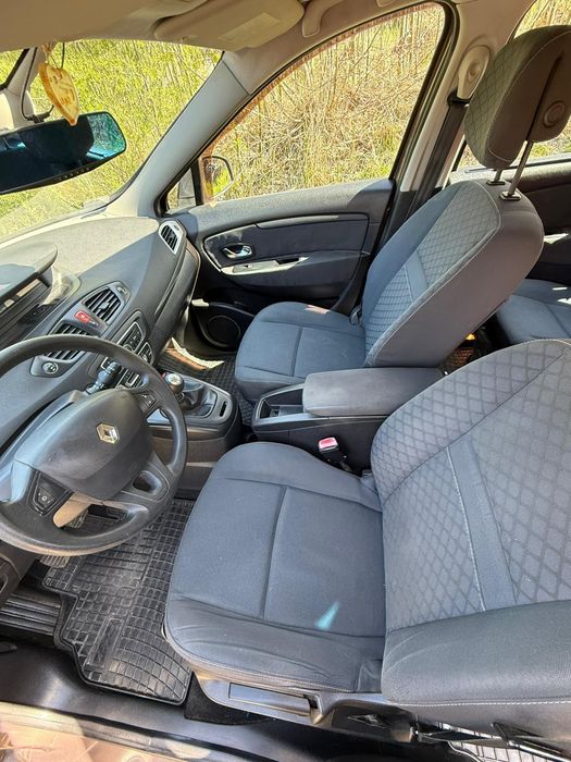 Renault Grand Scenic III 2011 1.5 dCi