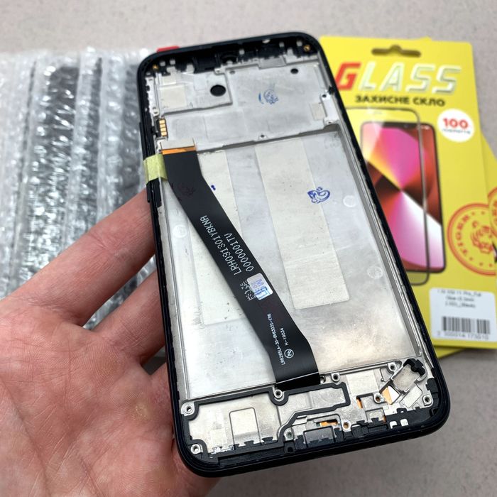 Дисплеї для смартфонів Xiaomi Redmi 9 10 12 Note Pro 8T Mi SE