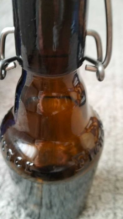 butelki z korkiem i uszczelką 6 sztuk 330mililitra na soki