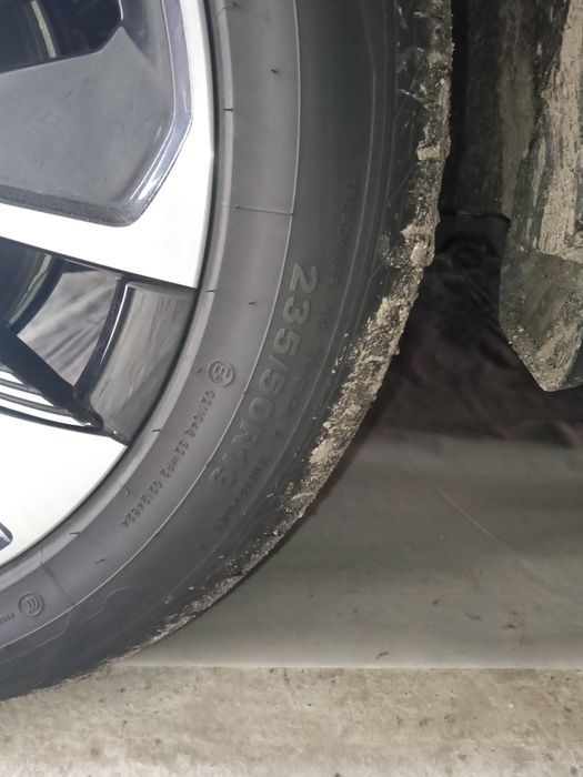 Літні шини Giti Comfort 235/50 R19