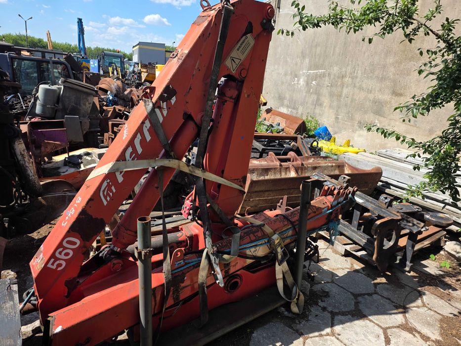 hds dźwig żuraw Ferrari 560 atlas hiab palfinger terex fassi