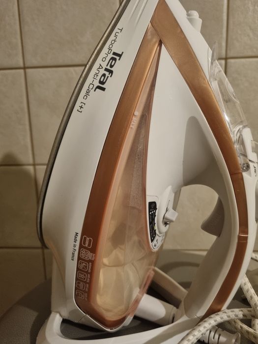 Tefal Turbo Pro Anti Calc Żelazko