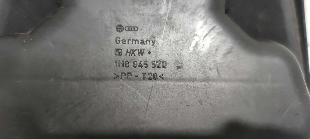 VW Golf III Lampa Prawa Tylna Prawy Tył PT