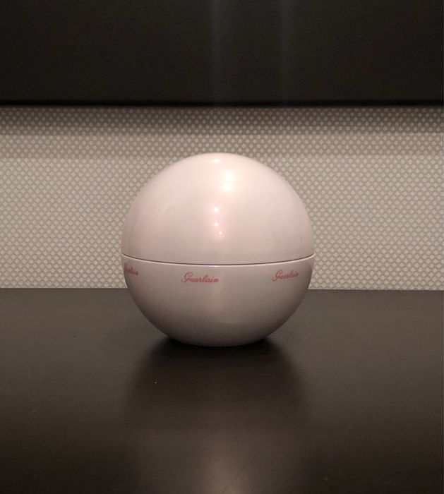 Пудра в шариках Guerlain Happy Glow Pearls Meteorites, метеориты