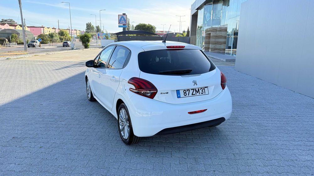 Peugeot 208 1.5 Blue HDi 102 cv Signature 2019 1 dono