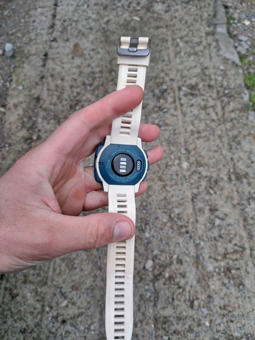 Garmin instinct solar Годинник