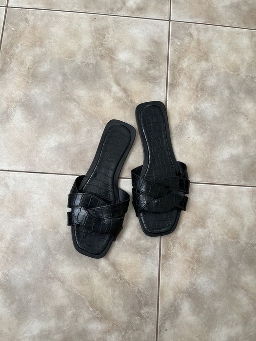 Жіночий лот взуття