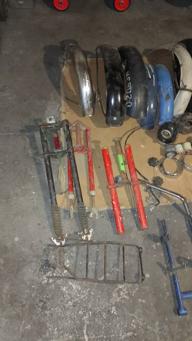 Części WSK 125. SHL. MZ .Simson.jawka  Komar Romet  motorynka. Kó
