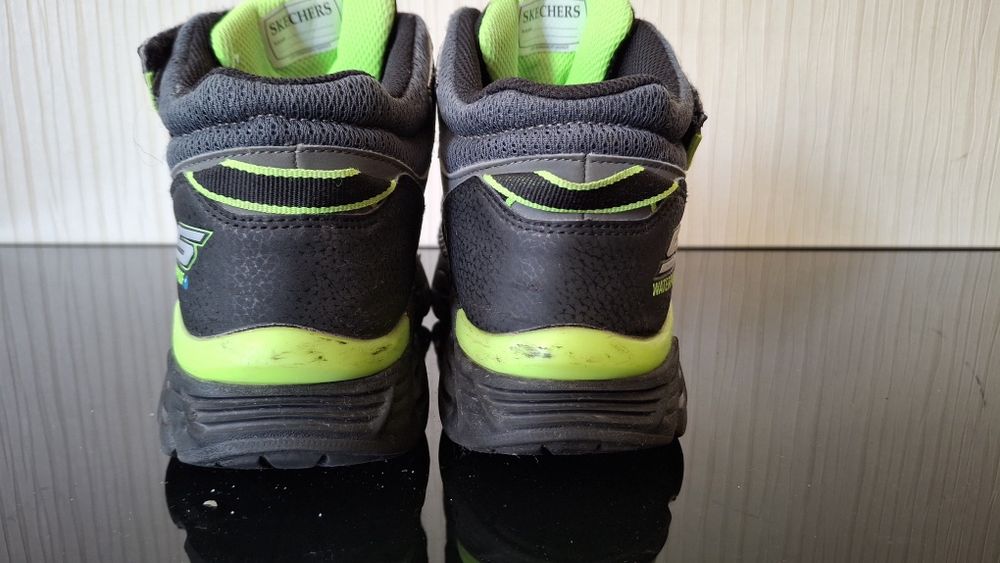 Buty chłopięce Skechers  rozm.35