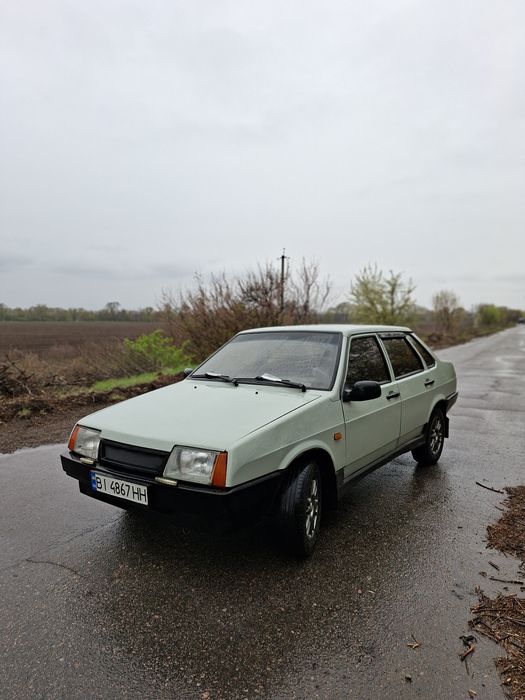 Продам 21099  Інжектор