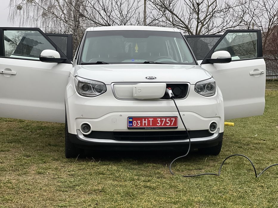 Kia Soul 27 kWt продаж