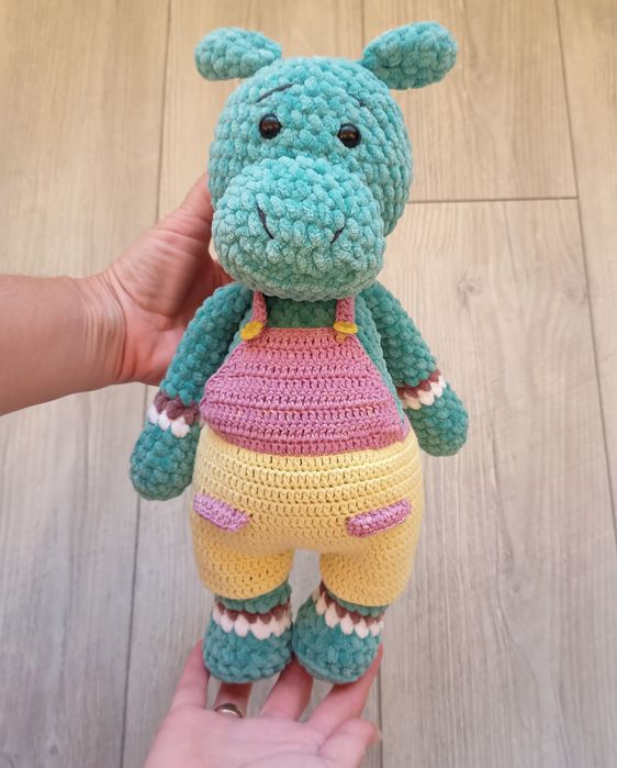 Плюшевий бегемотик