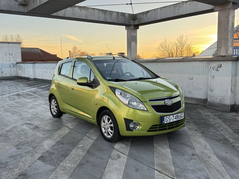 Chevrolet Spark 2011 rok 1.2 benzyna 82KM Klima 2 kpl kol