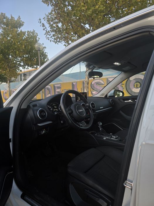 Audi A3 E-Tron Sportback Bateria Nova