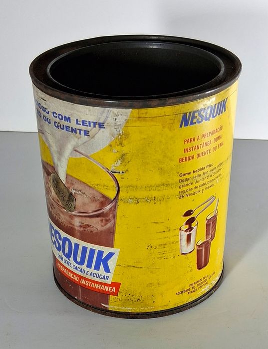 Lata antiga Nesquik