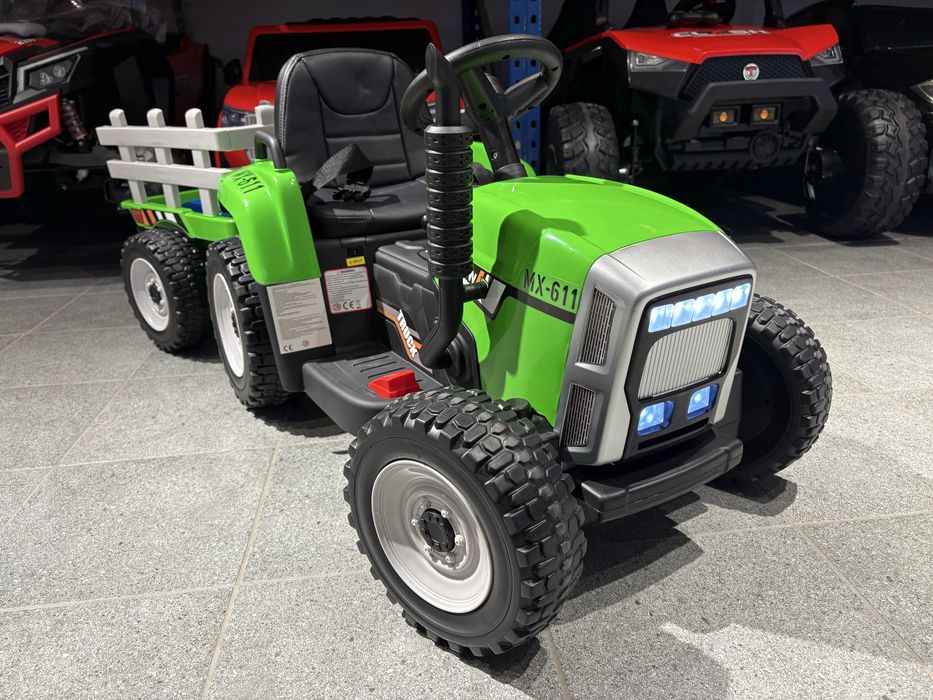 Traktor BLOW z przyczepa na akumulator dla dzieci