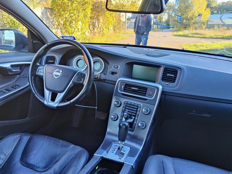 Volvo S60 розборка, є все T6