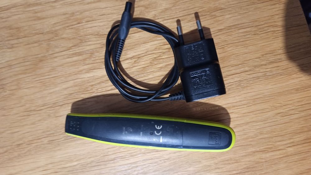 Trymer golarka Philips OneBlade QP2520