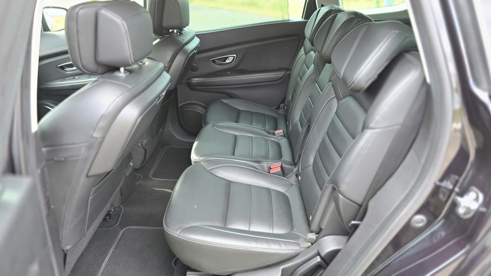 Renault Grand Scenic 1.6DCi 160cv INITIALE - *Full Extras*